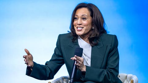 WATCH LIVE: Former VP Harris holds fireside chat in Detroit - Fox Business Video
