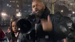 Tyre Nichols death: NYC protesters chant 'burn it down' after release of violent bodycam video - Fox News