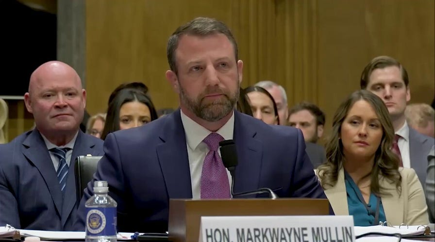 Sen. Markwayne Mullin gets emotional recounting how Trump helped his son
