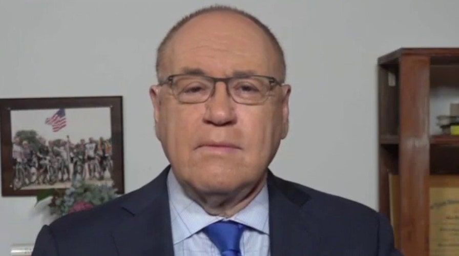 Dr. Marc Siegel on surge in coronavirus cases among students