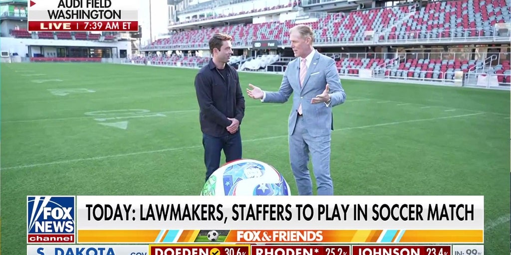 Alexi Lalas speaks on the FIFA World Cup 2026