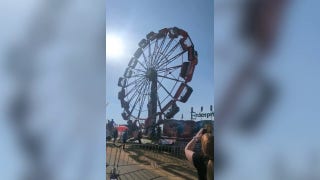 Florida amusement park ride stops mid-air at state fair while carriages flip: 'Can't trust it anymore' - Fox News
