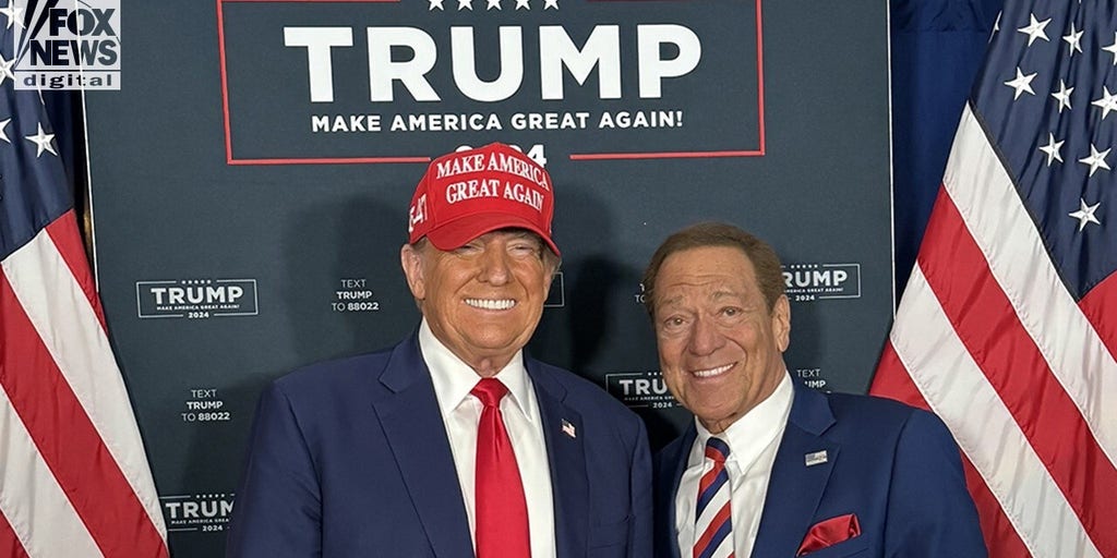 'SNL' alum Joe Piscopo details his friendship with President Trump