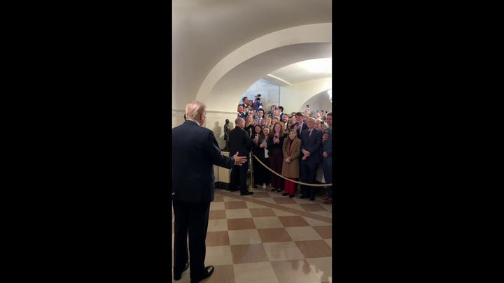 Trump surprises guests during White House tour