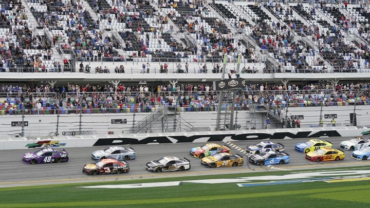 NASCAR season kicks off in Daytona with limited attendance