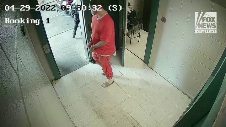 Alabama jailhouse security camera catches murder suspect's shocking escape