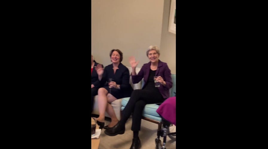 Warren smiles and waves during Vice President Harris dinner despite 2024 endorsement snub
