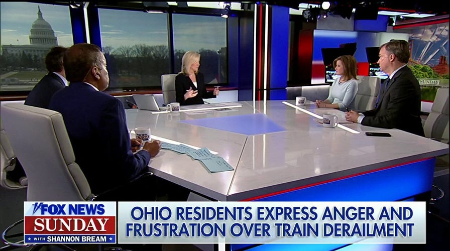 Ohio residents outraged amid fallout of toxic train derailment