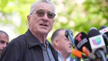 Karl Rove: De Niro press conference for Biden was an 'unmitigated disaster'