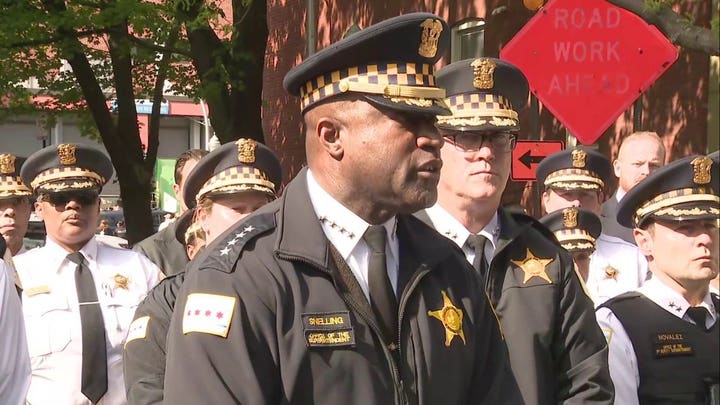 Chicago police, mayor confirm 1 officer dead, another wounded in hospital shooting