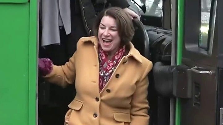 Amy Klobuchar makes last-minute push for independent voters in New Hampshire