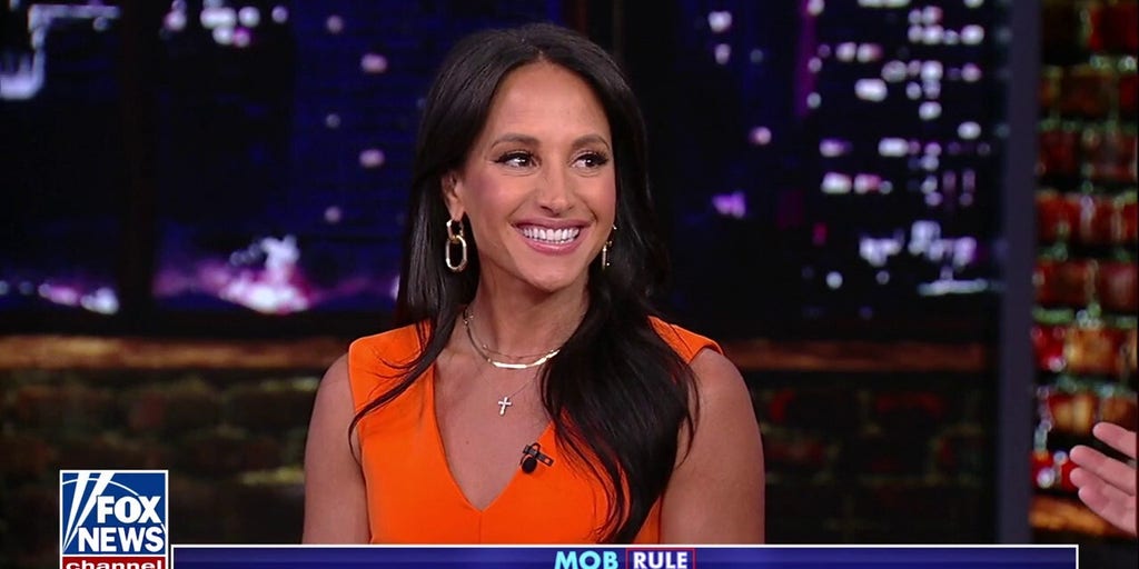 The 'Fox News Saturday Night' Panel Debates Their 1980s Mount Rushmore