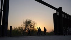 Texas dashcam shows illegal immigrants pour out of smuggler's car after pursuit