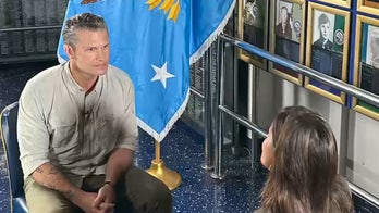  Exclusiva: El Secretario de Guerra Pete Hegseth promete mano dura contra los carteles. 