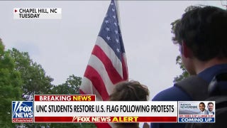 UNC students restore American flag that had been replaced with Palestinian flag - Fox News
