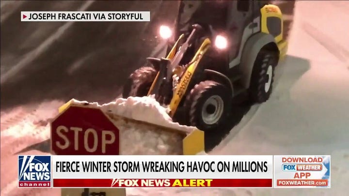 Fierce snow storm impacting millions on East Coast 