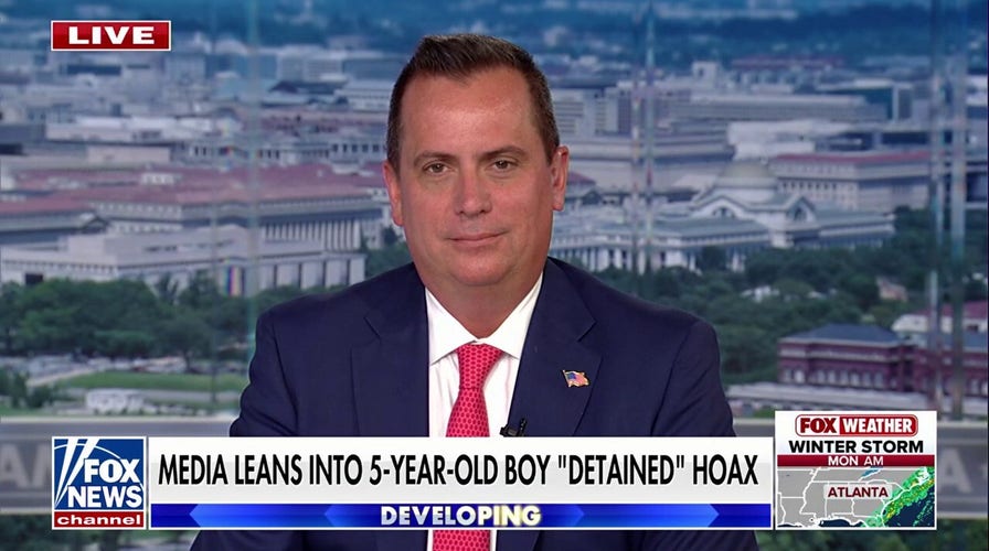 Dems want mass amnesty and open borders, former ICE official says