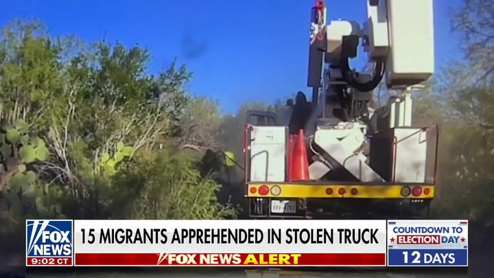 Shocking footage shows police pursuit of a stolen bucket truck filled with migrants