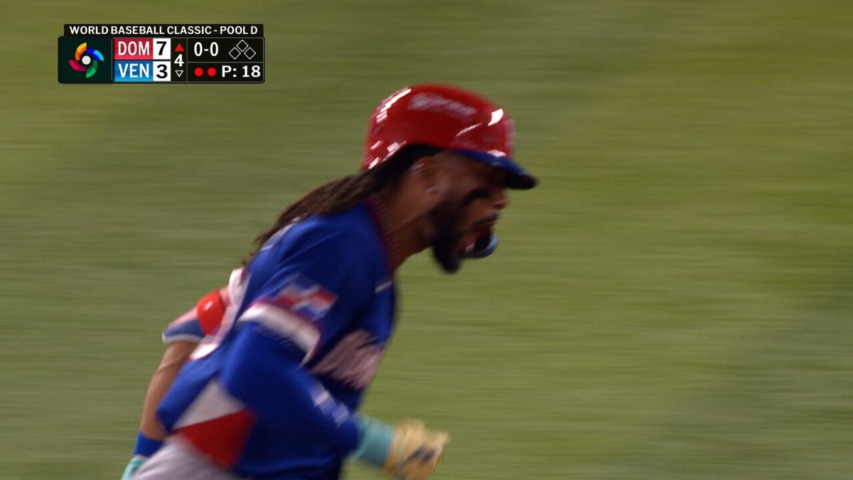 Fernando Tatis Jr. ripped for embarrassing fielding blunder that