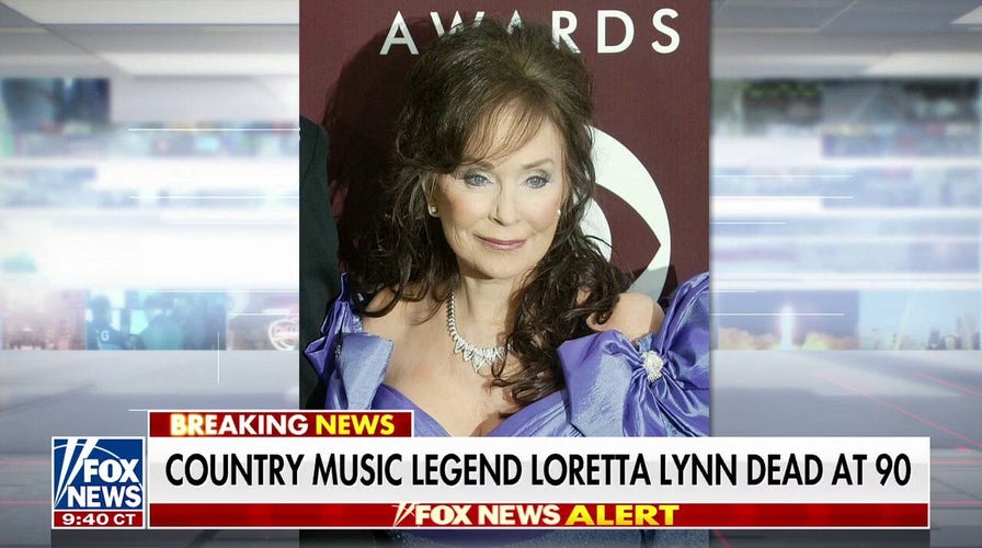 Loretta Lynn, Country Music Icon, Dead At 90 | Fox News