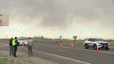 Smoke lingers after 2 Navy Growlers crash at Idaho air show
