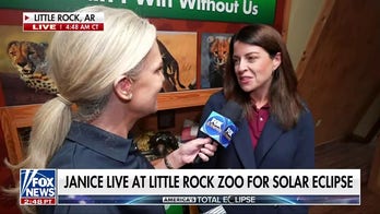 Janice Dean visits Little Rock Zoo ahead of solar eclipse