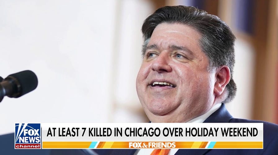 At least 7 dead, dozens hurt after violent Labor Day weekend in Chicago