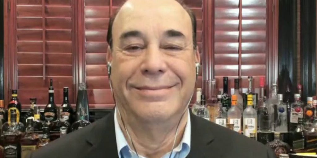 'Bar Rescue' host Jon Taffer predicts difficult road ahead for
