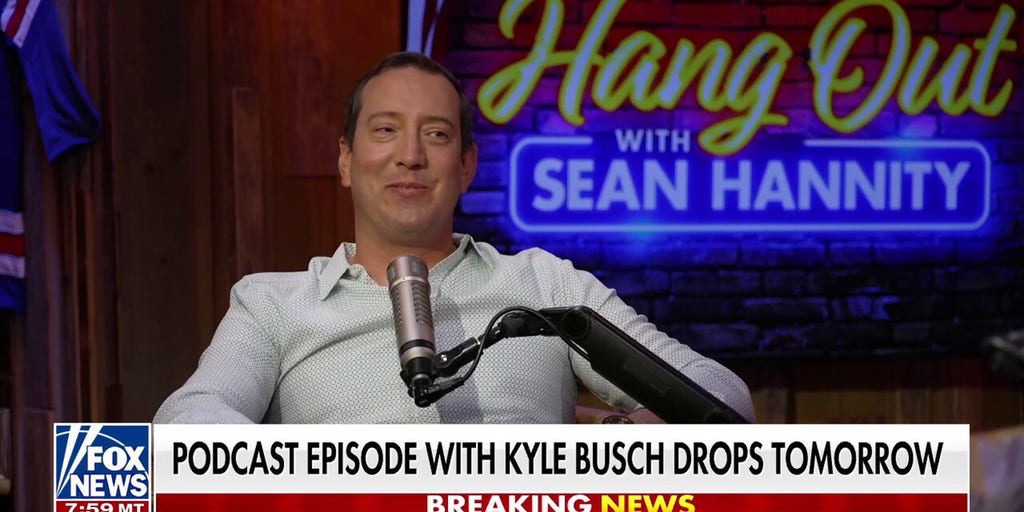 Kyle Busch says he gave Denny Hamlin the 'playbook'