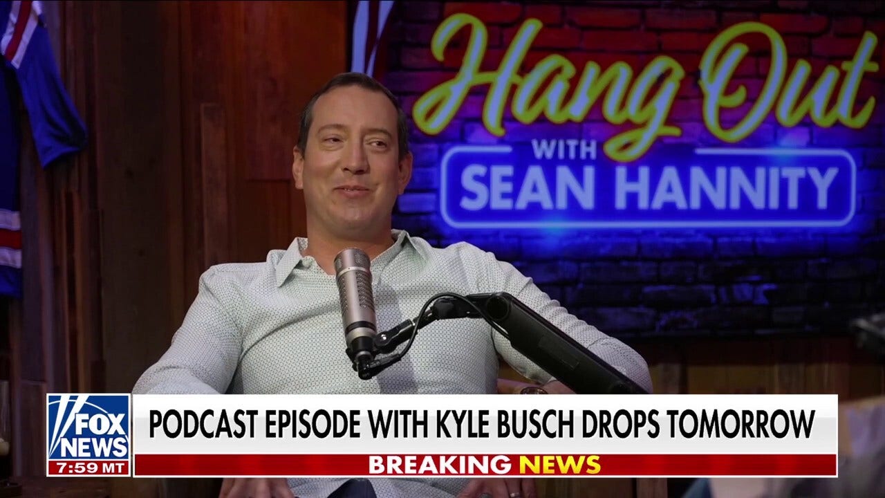 Kyle Busch says he gave Denny Hamlin the 'playbook'