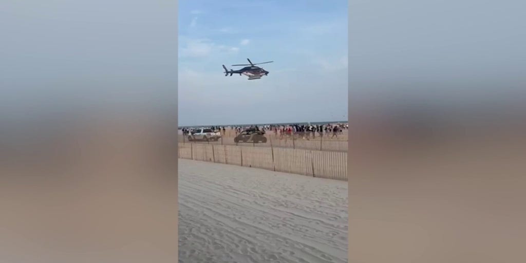 Hundreds of teenagers gather at Jones Beach for 'senior cut day'