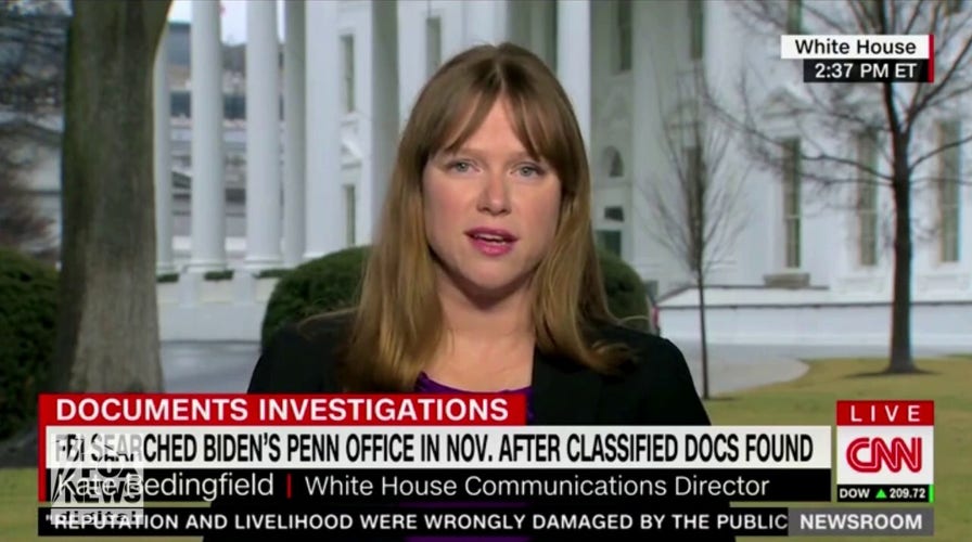 CNN host calls out White House Comms Director for claiming 'transparency' in Biden's document scandal
