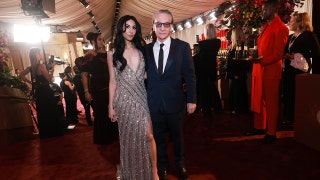 Bill Maher laughs at celebrities wearing 'Be Good' pins, calls ICE shooting of Renee Good 'a terrible thing'