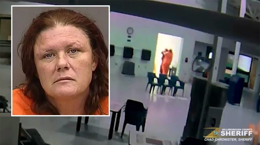 Florida inmate uses pillowcase to choke deputy, other inmates jump to her rescue