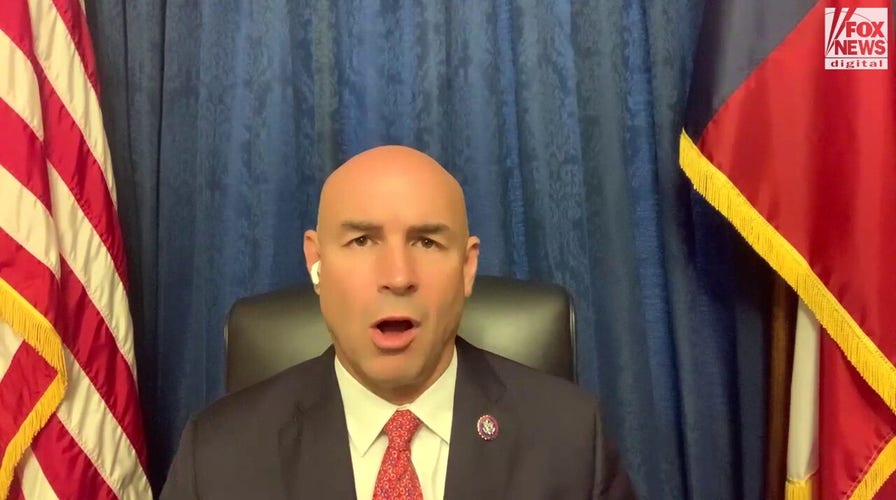 GOP Rep. Ellzey, former Naval aviator, wants to know 'who's behind the curtain' at White House