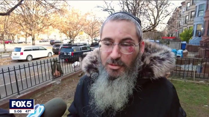 NYC Jewish man punched, robbed outside his home on first day of Hanukkah: ‘I want this person caught’