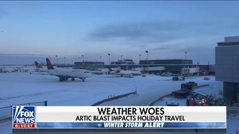 Snow storm cancels over 2000 US flights before the holidays