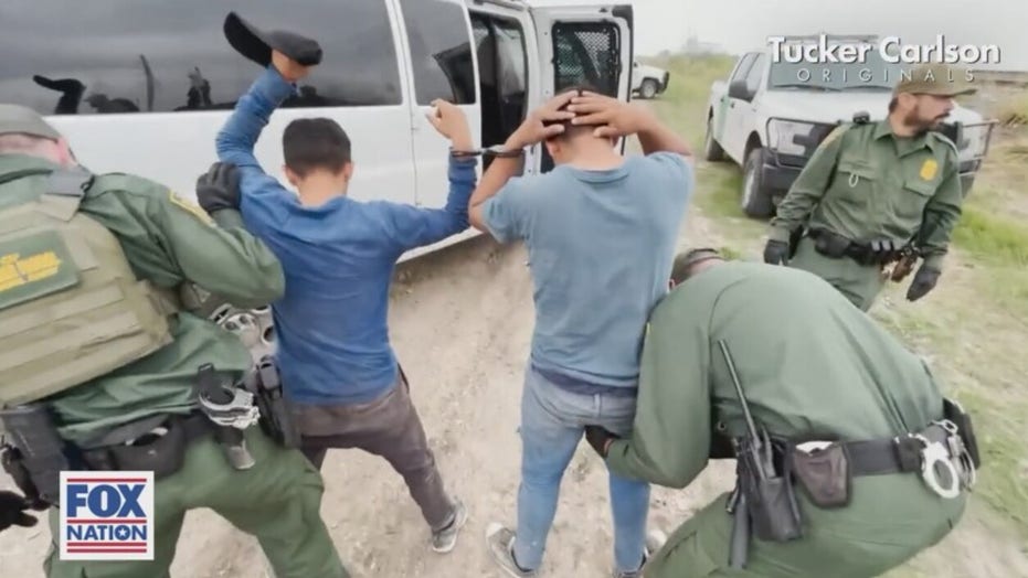 ‘Tucker Carlson Originals’ enters border crisis epicenter, where armed residents face off with migrants