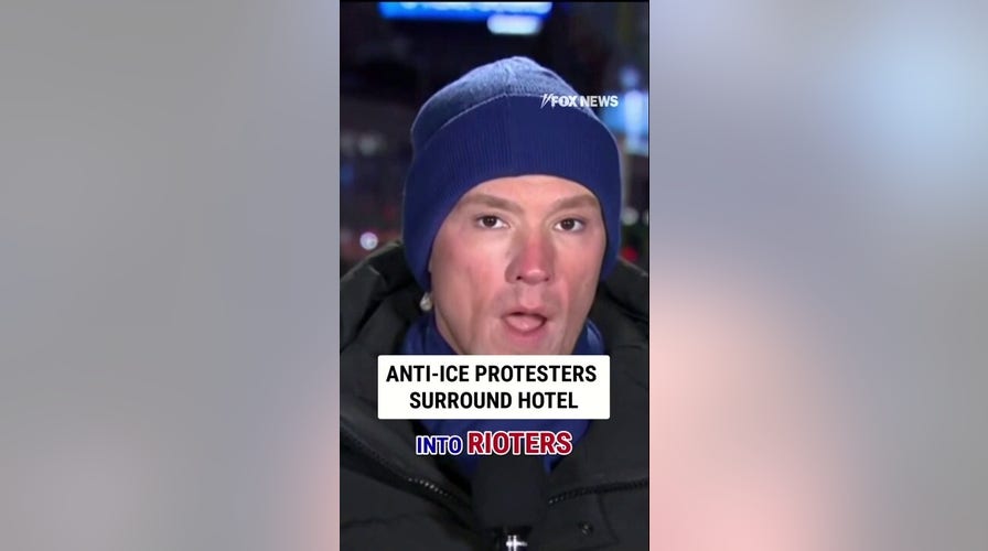 WATCH: Anti-ICE protesters surround hotel