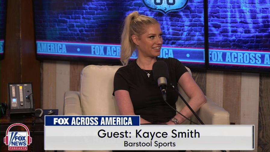 Kayce Smith Reacts To The UFC Matches At The White House: 'It Was Like A NYC Subway Fight!'