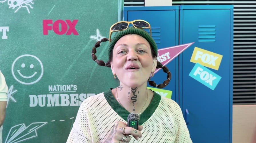 Elle King reveals what made her say yes to 'Nation's Dumbest'