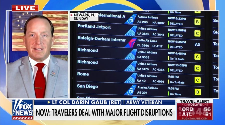 Travelers battling large   formation  disruptions arsenic  shutdown drags on