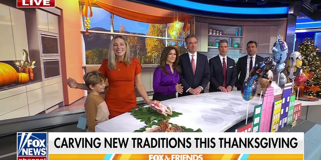 'Fox & Friends Weekend' co-hosts carve new traditions this Thanksgiving