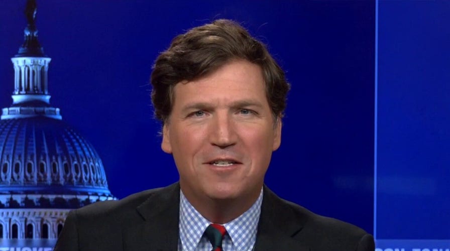 Tucker: Media thinks Ukraine president is an 'agent of Putin'