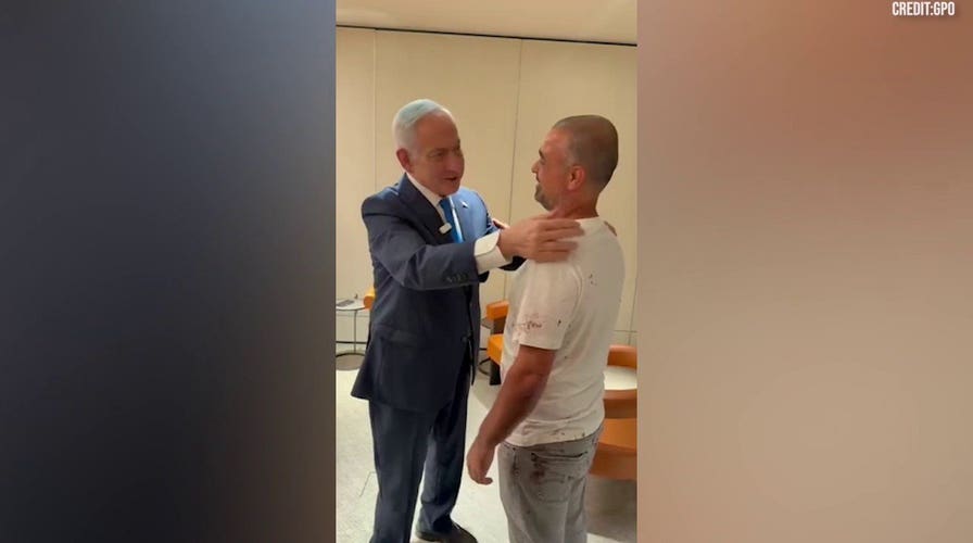 Netanyahu meets with a FlyDubai passenger who stormed cockpit, his office says