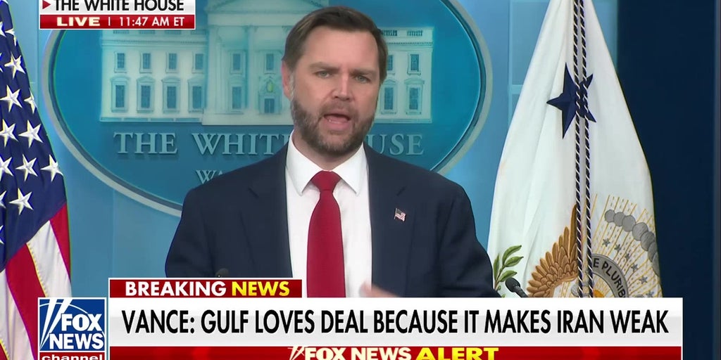 Vance outlines Iran deal's superiority over Obama's nuclear agreement