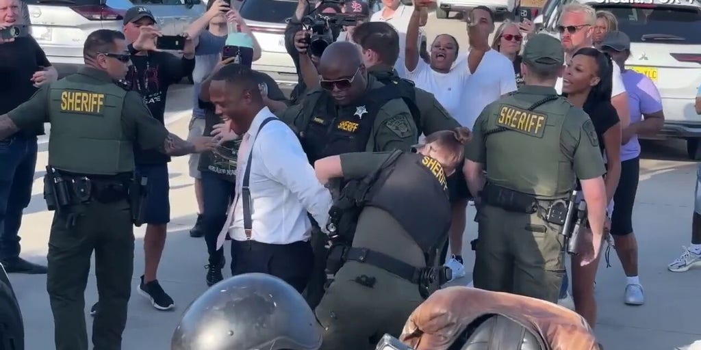 Texas Congressional candidate arrested outside Karmelo Anthony trial