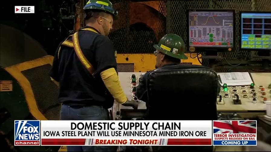 President Trump announces new $15 billion steel plant in Iowa