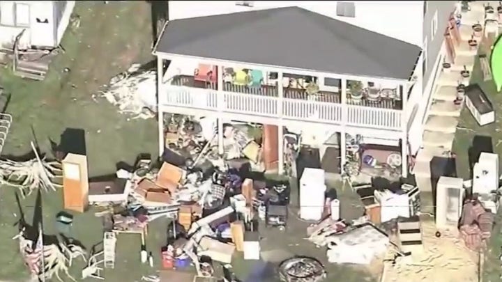 Massive flooding forces evacuations in after dam fails in Michigan