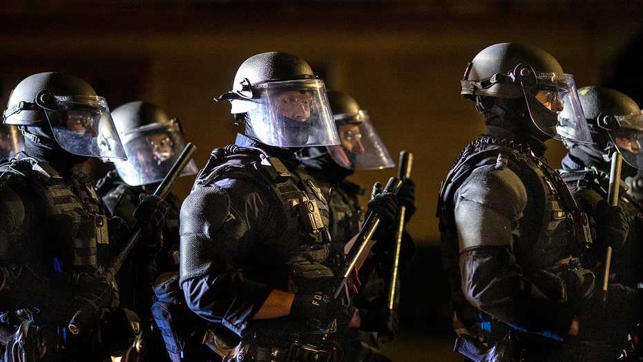 Portland Police Investigating Man Who Allegedly Identifies As 100 Antifa In Fatal Shooting Report Fox News